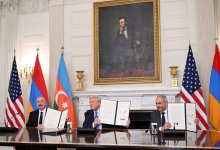 Азербайджан и Армения подписали декларацию о мирных отношениях в США
