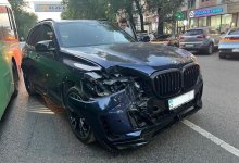Заслонил собой пешеходов в Алматы: водитель BMW получил около 11 млн тенге