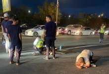 Ребенок с переломом бедра: водитель сбил женщину с двумя детьми в Актау