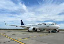 Рейс авиакомпании Air Astana задержан после инцидента с птицей