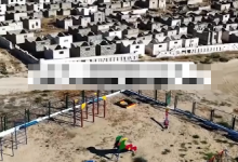 Детская площадка рядом с кладбищем в Мангистауской области шокировала Казнет