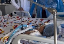 Глава Минздрава посетила детей, пострадавших при ДТП в области Абай