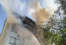 11 человек спасли во время пожара в Алматы