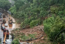 Смертельный оползень в Индии убил более 30 паломников