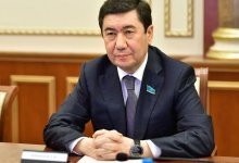 Ерлан Кошанов поздравил казахстанцев с Днем Конституции