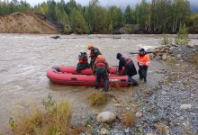 Бурная река унесла водителя квадроцикла в Риддере