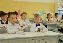 Новый учебный год в Казахстане: за парты сели более 4 млн школьников