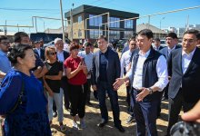 Дархан Сатыбалды поговорил с жителями Алатауского района