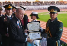 Казахстанец получил диплом от президента Турции