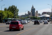 Проезд к двум остановкам временно перекрыли в Астане