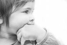 На 3-летнего ребенка написали заявление в полицию в Атырау