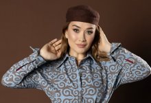 Келин Розы Рымбаевой предстала в наряде с национальным орнаментом