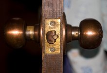 Не выходить на улицу без необходимости рекомендовали жителям Алматинской области