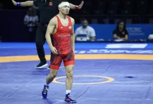 Айдос Султангали разгромил узбека в финале чемпионата мира по борьбе