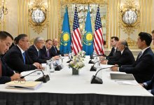 Президент Казахстана провел встречу с министром торговли США