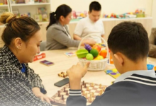 Казахстан разрабатывает закон о поддержке детей с особыми потребностями