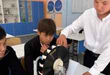 Генератор по выработке электричества сделал школьник из области Абай