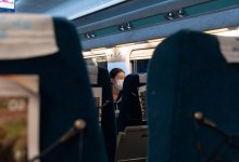 Девушка бросила камень в поезд Кокшетау – Нурлы Жол, опоздав на посадку