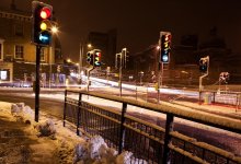 Снегопад и гололед парализуют дороги в нескольких областях Казахстана