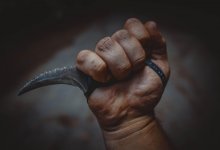 Сотрудницу банка досмерти забил ножом ее коллега