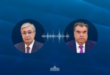 Токаев поздравил президента Таджикистана с днем рождения