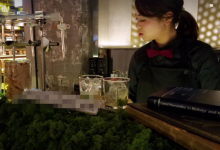 Официантка украла у клиента 150 тысяч тенге через приложение банка в Астане