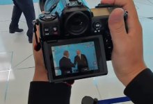 Президент Азербайджана выбил место для фотографа Токаева