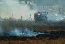 Охранник спас водителя из горящей фуры за секунды до взрыва в области Абай