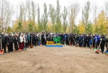 Партия AMANAT провела субботник в Астане в рамках акции "Таза Қазақстан"