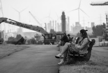 Женщина прожила с мертвым соседом, пока у него не отвалилась голова