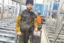 Как 22-летний сварщик Александр Пантюшин нашел свое призвание на высоте