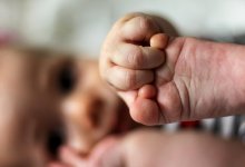 Роды 14-летней школьницы из Актюбинской области: комментарий Минздрава