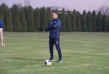 Сборная Казахстана по футболу осталась без тренера