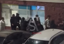 Массовую драку подростков сняли на видео в Астане