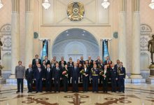 Герои Казахстана получили государственные награды