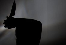 В Атырау женщина ударила ножом полицейского, защищая мужа