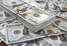 Доллар подорожал на торгах после выходных