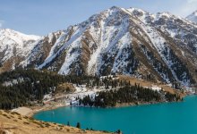 Индийского туриста эвакуировали спасатели в горах близ Алматы (ВИДЕО)