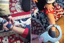 Ребенок из Есика застрял в старых наручниках