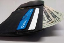 Как изменился курс доллара в обменниках