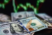 Доллар держится выше 540 тенге: сколько просят обменники Алматы и Астаны