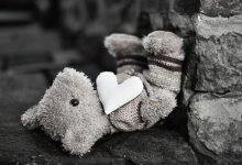 "Женщина-дьявол" истязала ребенка - отец умер от горя