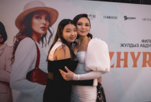 Старшая дочь Кайрата Нуртаса неожиданно вернулась домой