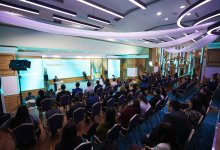 Супругов, прибывших верхом в Астану из Китая, чествовала партия AMANAT