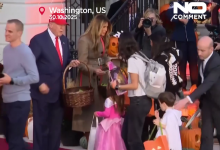 Хэллоуин в Белом доме: Трамп и первая леди раздавали детям конфеты