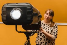 Художник, рисующий светом