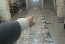 По подъезду босиком: астанчанку возмутило нововведение ОСИ