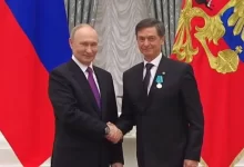 Путин вручил медаль Пушкина актеру из Астаны