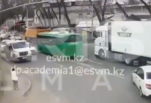 Задавил девочку на глазах матери: водителю грузовика вынесли приговор в Алматы