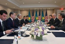 Токаев назвал партнерство с John Deere ярким примером успешной кооперации